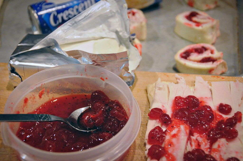 Cranberry Turkey Crescent Pinwheels